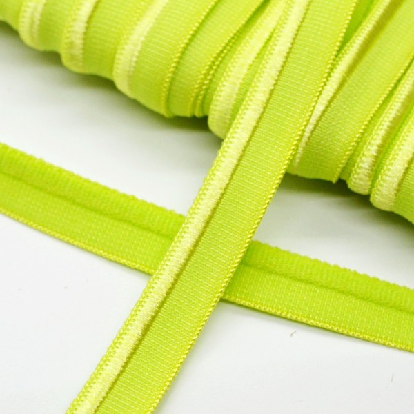 elastische Paspel matt/glänzend, hellgrün