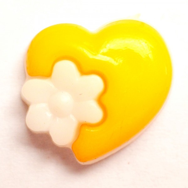 Knopf Herz mit weißer Blume, gelb